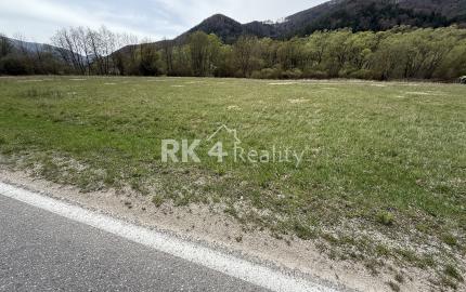 RK4 - PREDAJ - POZEMOK PRI HLAVNEJ CESTE