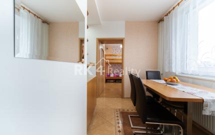 RK4 - PREDANÉ - 3 izbový byt - kompletná rekonštrukcia