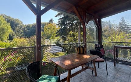 RK4 - PREDANÉ  -  CHATA S POZEMKOM BRATISLAVA - DEVÍNSKA CESTA