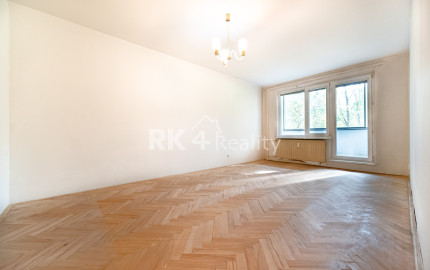 RK4 - PREDANÉ - priestranný 3 izbový byt - skvelá lokalita Vlčince
