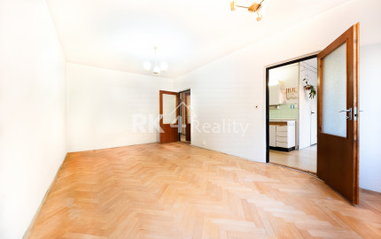 RK4 - PREDANÉ - priestranný 3 izbový byt - skvelá lokalita Vlčince