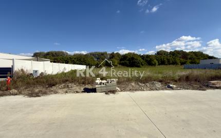 RK4 - PREDAJ - Stavebný pozemok na výstavbu rodinného domu , Kráľov Brod - 600m2.