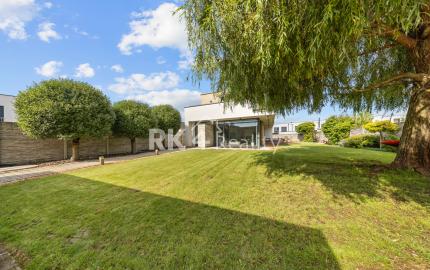 RK4  - Súkromná vila - dvojgaráž, 2 terasy (80 m²), pozemok 887 m² – Čierna Voda