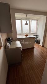 Predaj 3 izbový byt - Bratislava - Podunajské Biskupice, ...