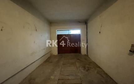 NA PREDAJ - poschodový rodinný dom v Galante.