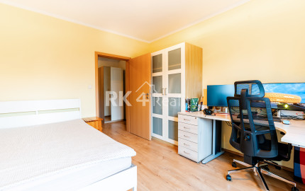 RK4 - NA PREDAJ - priestranný 4 izbový byt - Rezidencia Lesopark