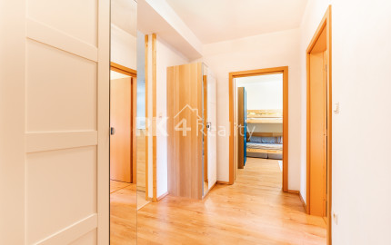 RK4 - NA PREDAJ - priestranný 4 izbový byt - Rezidencia Lesopark