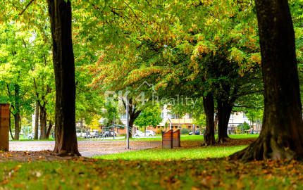 RK4 - NA PREDAJ - priestranný 4 izbový byt - Rezidencia Lesopark