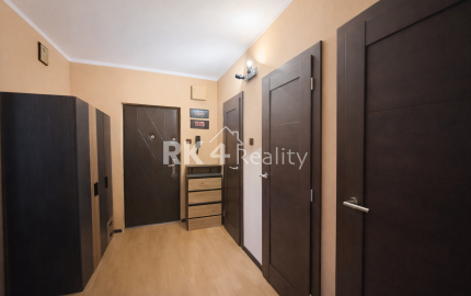 RK4 - NA PREDAJ  3izbový byt   LATORICKÁ   BRATISLAVA