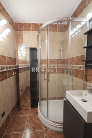 RK4 - NA PREDAJ  3izbový byt   LATORICKÁ   BRATISLAVA