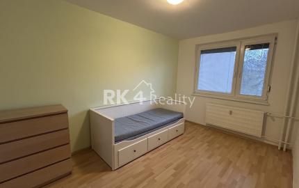 RK4 - NA PREDAJ - 3 izbový byt - Ružinov
