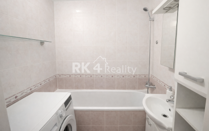 RK4 - NA PREDAJ - 3 izbový byt v lukratívnej časti Nových Zámkov