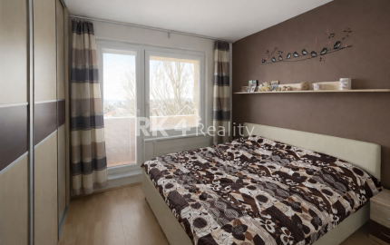 RK4 - NA PREDAJ - 3 izbový byt v lukratívnej časti Nových Zámkov