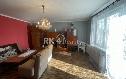 RK4 - NA PREDAJ - Rodinný dom na peknom vyvýšenom kopci vo Veľkých Kostoľanoch