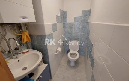 RK4 - NA PREDAJ - 4 izbový mezonet Dulovo námestie, Bratislava