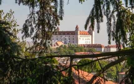 RK4 - NA PREDAJ - 3 izbový byt - ul. Šulekova, Staré Mesto