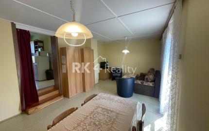 RK4 - NA PREDAJ - 3 chatky v obci RADAVA, okr. Nové Zámky