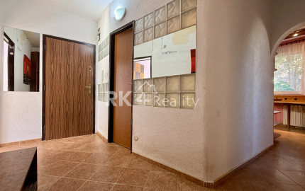 RK4 -REZERVOVANÝ - 3 i. byt - Dúbravka - loggia