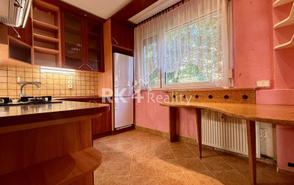RK4 -REZERVOVANÝ - 3 i. byt - Dúbravka - loggia