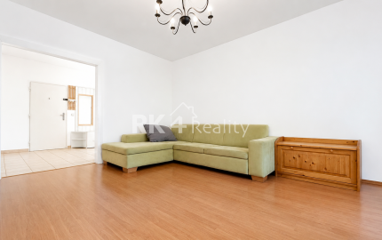 RK4 - PREDAJ - 85 m2 veľký 3 i. byt, 2 x loggia, Karlová Ves