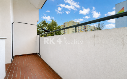 RK4 - PREDAJ - priestranný 3 i. byt - 2 x loggia - Karlová Ves