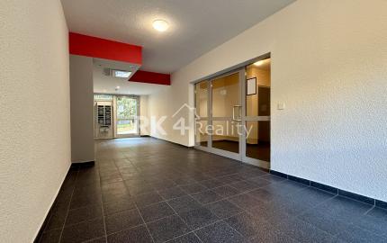 RK4 - PREDAJ - priestranný 3 i. byt - 2 x loggia - Karlová Ves