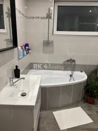RK4 - NA PREDAJ -  Rodinný dom   /4 izbový/ s  bazénom  v Ľudovítove okr.Nové Zámky
