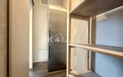 RK4 - PREDAJ - 3 izbový byt-loggia- francúzke okno