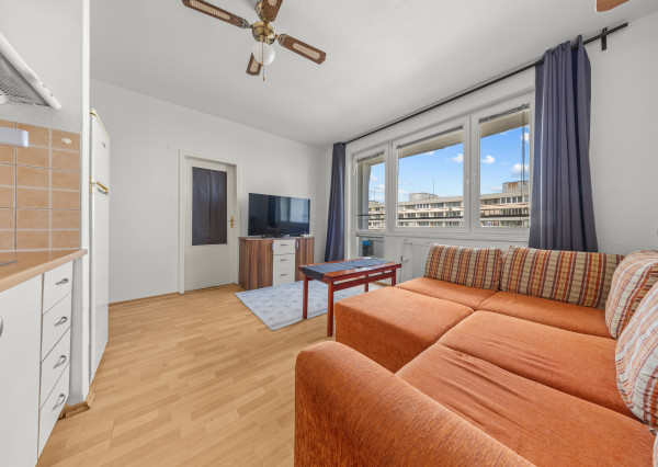 RK4 - Predaj - 2 i. byt -  Petržalka -  Šustekova ul. - PREDANÉ