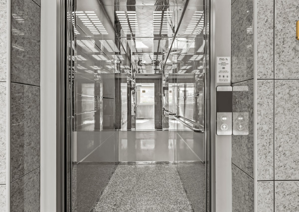 RK4 - Predaj - 2 i. byt -  Petržalka -  Šustekova ul. - PREDANÉ