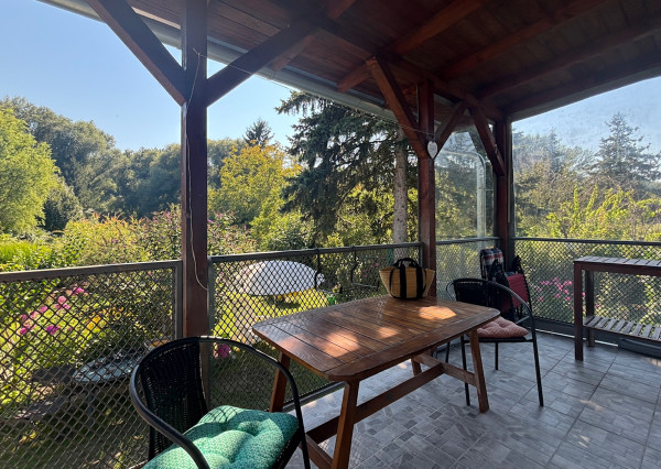 RK4 - PREDANÉ  -  CHATA S POZEMKOM BRATISLAVA - DEVÍNSKA CESTA