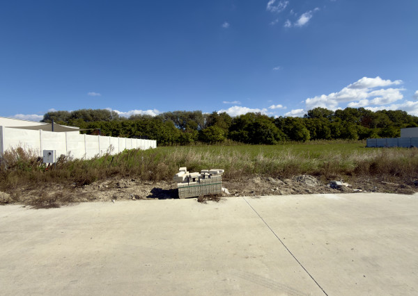 RK4 - PREDAJ - Stavebný pozemok na výstavbu rodinného domu , Kráľov Brod - 600m2.