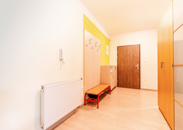 RK4 - NA PREDAJ - priestranný 4 izbový byt - Rezidencia Lesopark