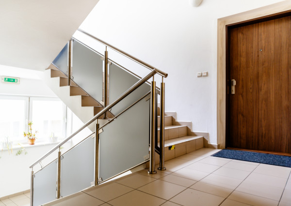 RK4 - NA PREDAJ - priestranný 4 izbový byt - Rezidencia Lesopark