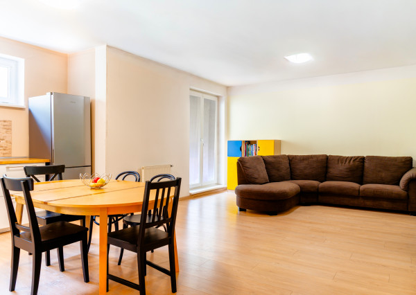 RK4 - NA PREDAJ - priestranný 4 izbový byt - Rezidencia Lesopark