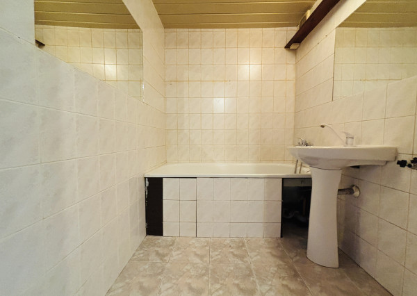 RK4 - PREDANÝ   3izbový BYT  PETRŽALKA - VAVILOVOVA