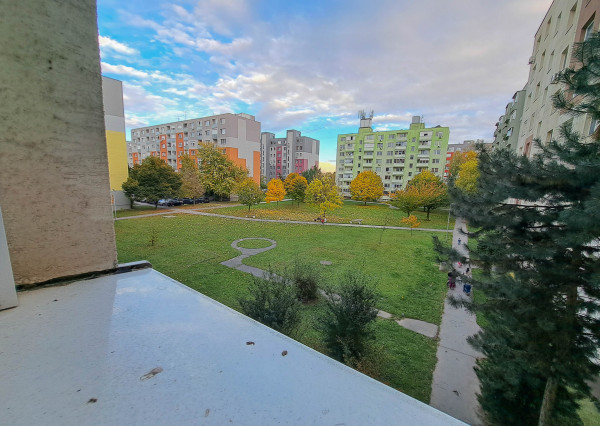 RK4 - NA PREDAJ - 3 izbový byt v Galante