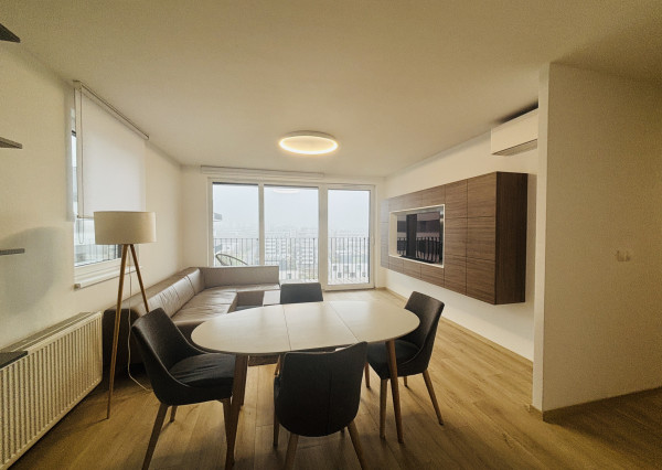 RK4 - NA  PREDAJ  3izbový byt  DÚBRAVKA