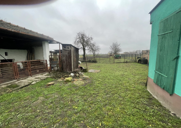 NA PREDAJ - Rodinný dom v Kráľovom Brode, okres Galanta