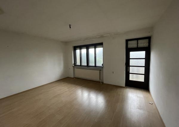 NA PREDAJ - poschodový rodinný dom v Galante.