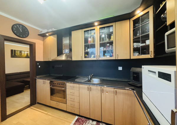 RK4 - NA PREDAJ  3izbový byt   LATORICKÁ   BRATISLAVA