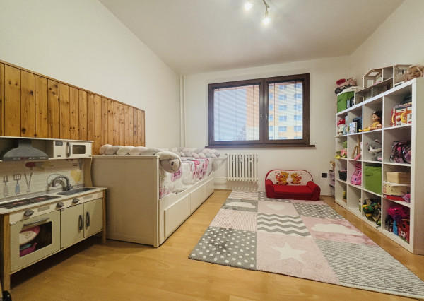 RK4 - NA PREDAJ  3izbový byt   LATORICKÁ   BRATISLAVA