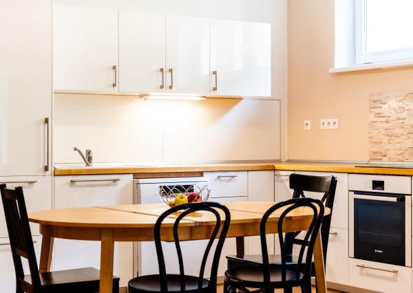 RK4 - NA PREDAJ - priestranný 4 izbový byt - Rezidencia Lesopark