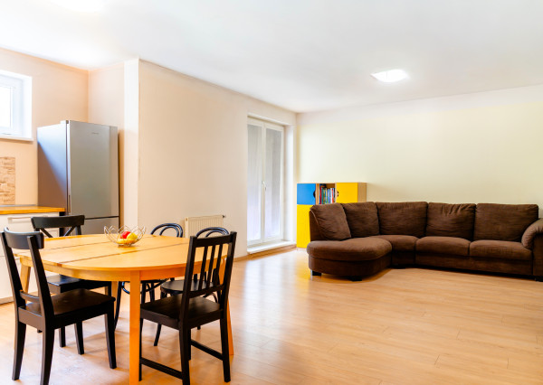 RK4 - NA PREDAJ - priestranný 4 izbový byt - Rezidencia Lesopark