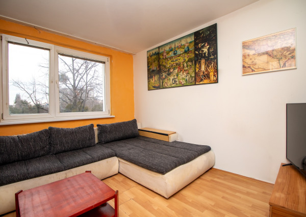 PREDANÉ - RK4 - NA PREDAJ - garsónka - Petržalka