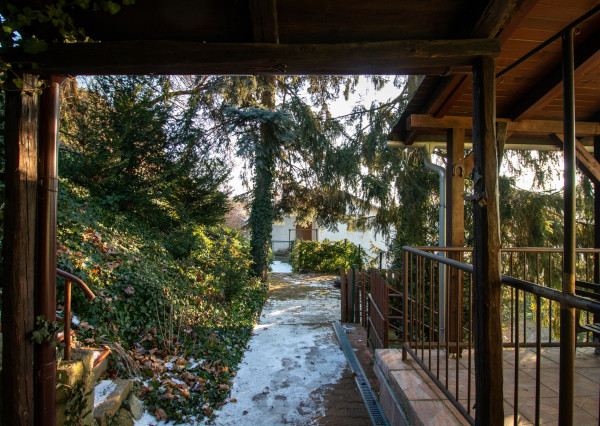 RK4 - NA PREDAJ - 3 izbový byt - Staré Mesto