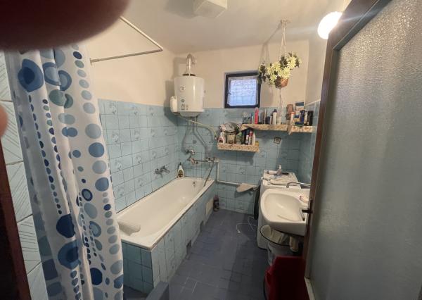 RK4- NA PREDAJ . Rodinný dom s krásnym pozemkom - Kamenný Most