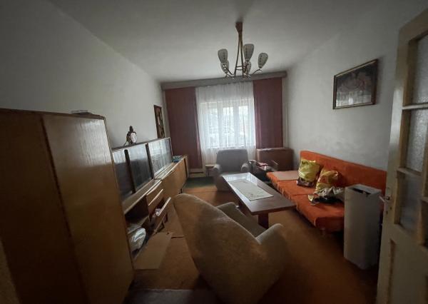 RK4- NA PREDAJ . Rodinný dom s krásnym pozemkom - Kamenný Most