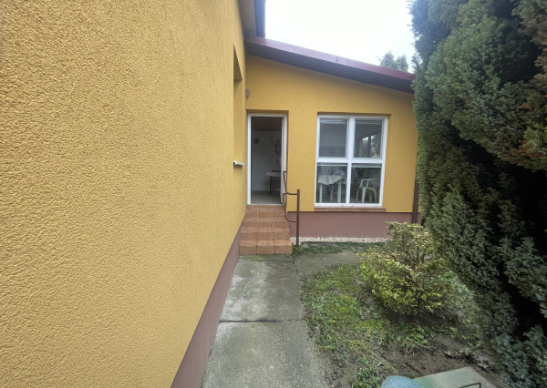 RK4 - NA PREDAJ - Rodinný dom na rekonštrukciu aj na okamžité bývanie  - Iža