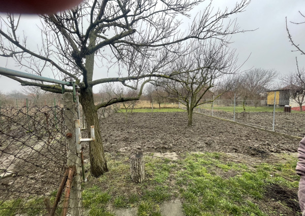 RK4 - NA PREDAJ - Rodinný dom na rekonštrukciu aj na okamžité bývanie  - Iža